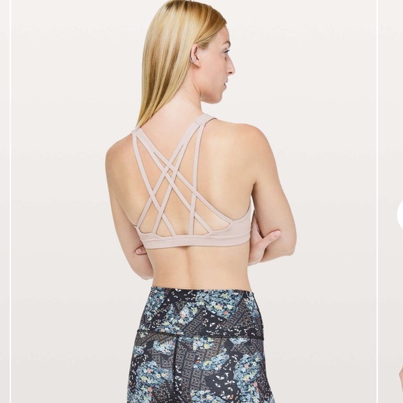 NWT Lululemon free to be serene bra - Picture 3 of 10